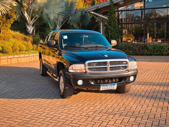 DODGE DAKOTA 3.9 SPORT 4X2 CE V6 12V GASOLINA 2P MANUAL DODGE DAKOTA 3.9 SPORT 4X2 CE V6 12V GASOLINA 2P MANUAL